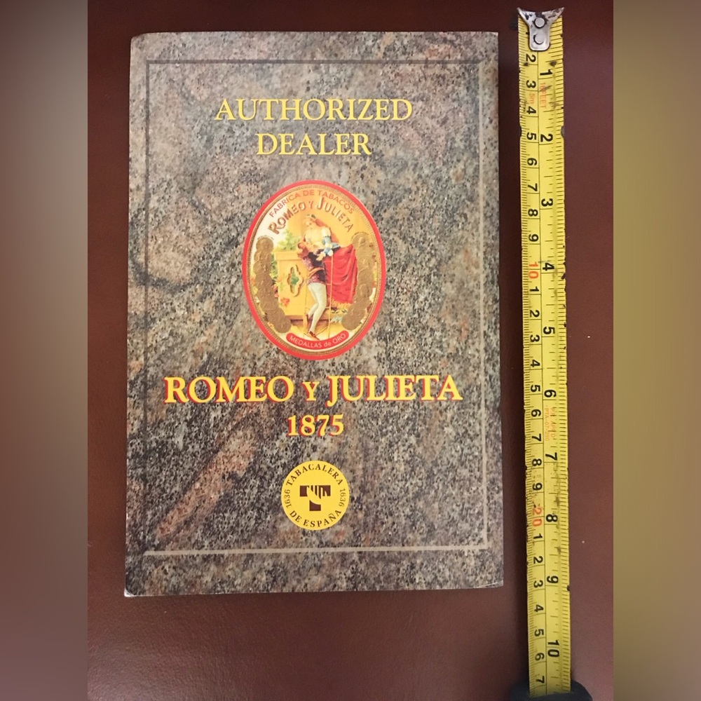 Romeo y Julieta 1875 9’x6’ Authorized Dealer Sign Attached Stand NEW Rare Find